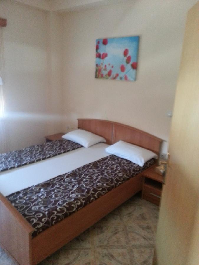 Apartments In Amor Ulcinj Kültér fotó