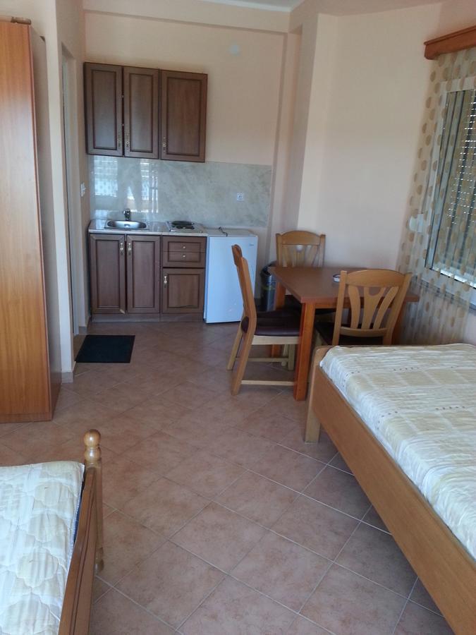 Apartments In Amor Ulcinj Kültér fotó