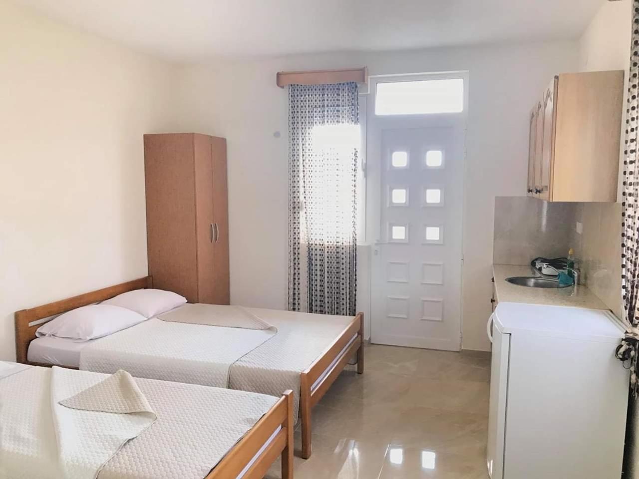 Apartments In Amor Ulcinj Kültér fotó