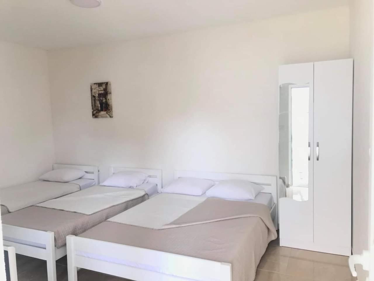 Apartments In Amor Ulcinj Kültér fotó