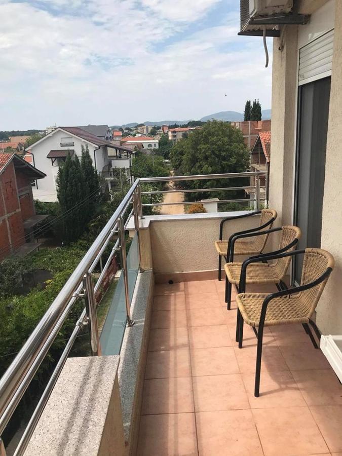 Apartments In Amor Ulcinj Kültér fotó